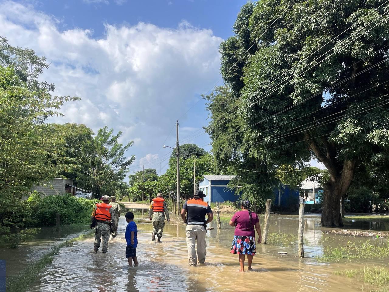 Gobierno del Estado despliega respuesta por inundaciones en el sur de Veracruz