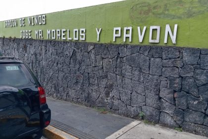 Padres de familia toman Jardín de Niños en Xalapa