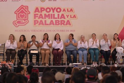 El pueblo de Veracruz es muy trabajador, lo único que requiere es respaldo: Rocío Nahle
