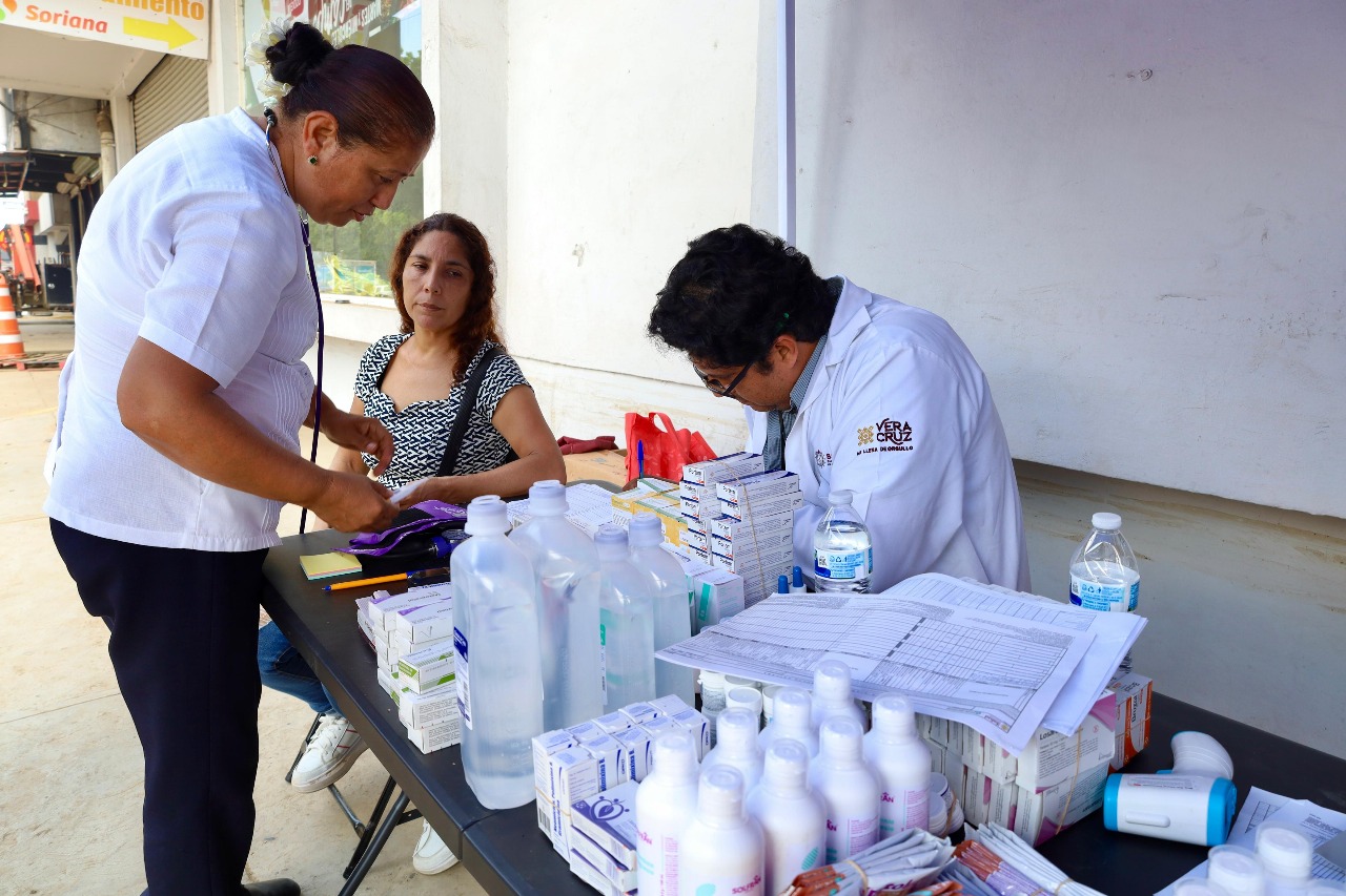 Llegaron justo cuando más lo necesitábamos: vecinos de Álamo reciben apoyo tras las lluvias