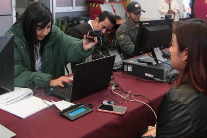 Ofertó SEV 464 plazas docentes para fortalecer cobertura en el ciclo 2025-2026