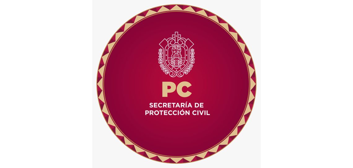 Gobierno del Estado brinda atención oportuna a estudiantes durante acto del Día de la Bandera