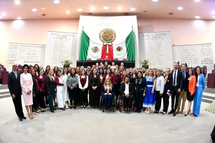 Entrega Congreso a María Luisa Bandala la medalla Adolfo Ruiz Cortines 2025