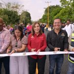 Rocío Nahle reivindica al sur con la entrega de 14 km del camino Las Choapas–El Paralelo