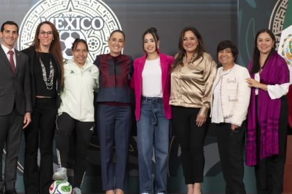 Presidenta presenta concurso Representa a México en la inauguración del Mundial para obsequiar el boleto 00001 a una joven de 16 a 25 años