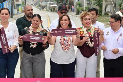 Aquí están sus impuestos: Rocío Nahle entrega carretera Papantla–Espinal