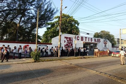 Refuerzan medidas de seguridad en el CBTIS 85 ante circulación de reto viral