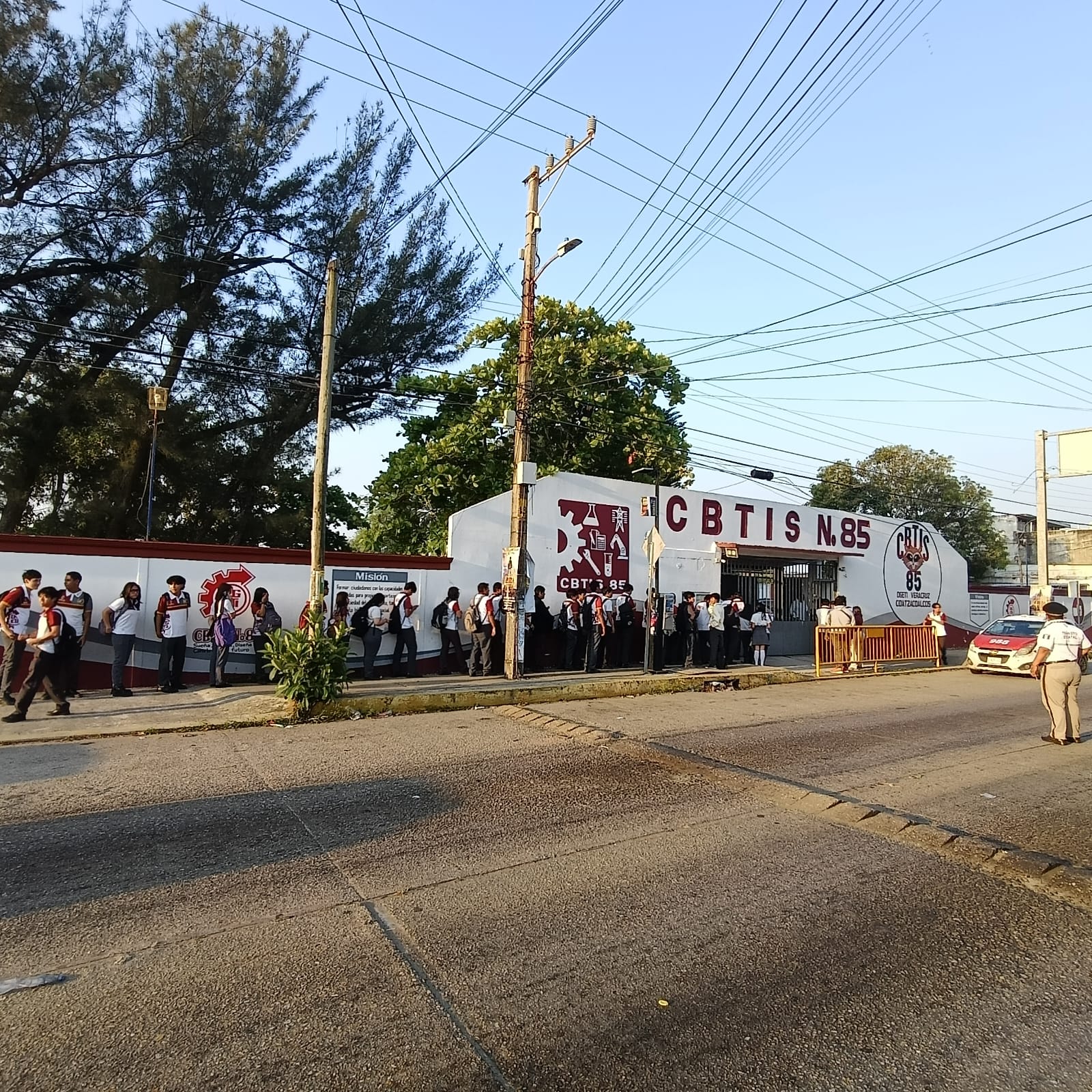 Refuerzan medidas de seguridad en el CBTIS 85 ante circulación de reto viral
