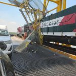 Impactante! Andamio cae sobre tren en el puente Coatzacoalcos I; trabajador vive para contarlo