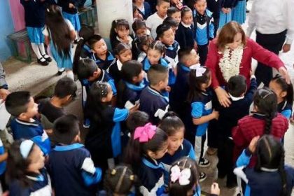 Desde Magdalena, Rocío Nahle refrenda compromiso con la niñez veracruzana