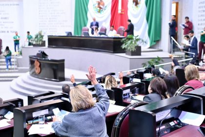 A propuesta de Morena y PVEM, aprueba el Pleno reforma constitucional que impide la reelección inmediata de diputaciones locales y de ediles.