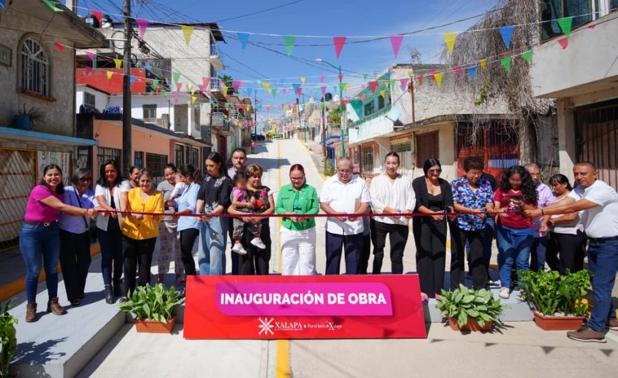 Inicia Ayuntamiento segundo semestre con entrega de tres obras y arranque de una más