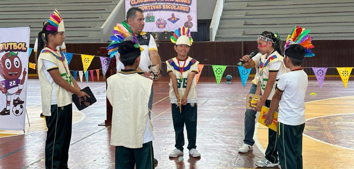 Pelota Mixteca, una estrategia educativa que impulsa la identidad y el deporte: SEV