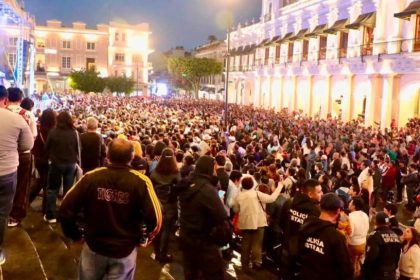 El corazón de Xalapa corea y baila los éxitos de la Sonora Santanera
