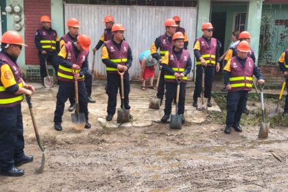 Distribuye Gobierno de Veracruz insumos a familias afectadas por lluvias en Tlaltetela y Banderilla